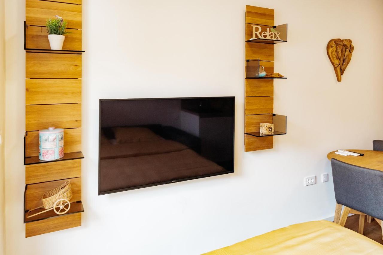 Woody - Comfy Apartment In Siska Lublana Zewnętrze zdjęcie